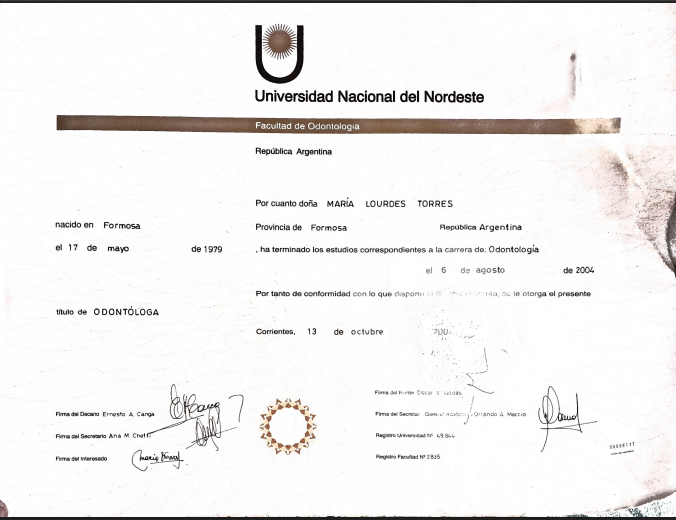 DIPLOMA DE ODONTOLOGIA
